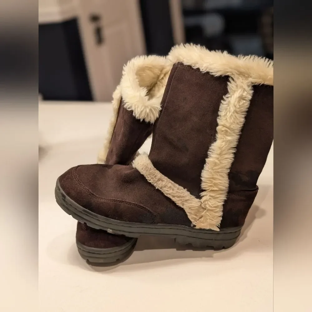 Y2K Vintage Sonoma Shearling Faux Suede Boots 8 Cozycore Cabincore Winter Basics